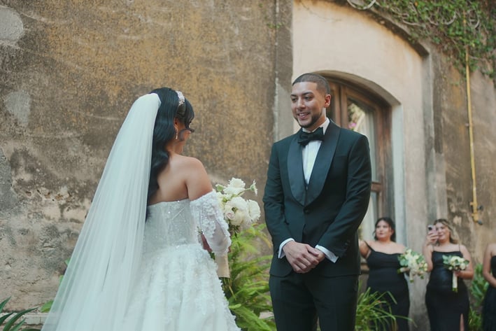 Sesion en first look o primea vista Aldo Castaneda Bodas mejor fotografo en Guadalajara Mexico