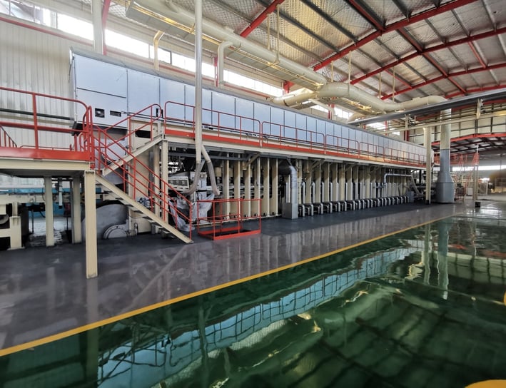 Continuous Press to manufacture MDF, PB and uses Stainless steel belt