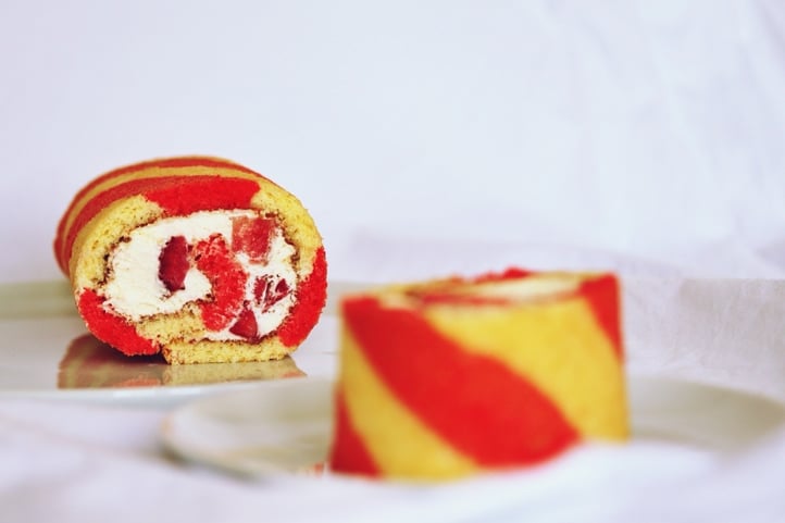 Strawberries & Cream Swiss Roll Cake