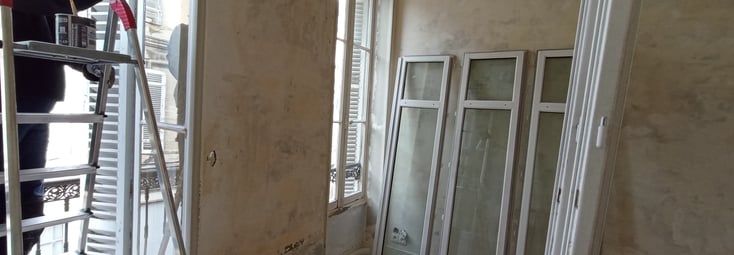 Rénovation, isolation thermique, peinture et maintenance immobilière d'un appartement à Bordeaux