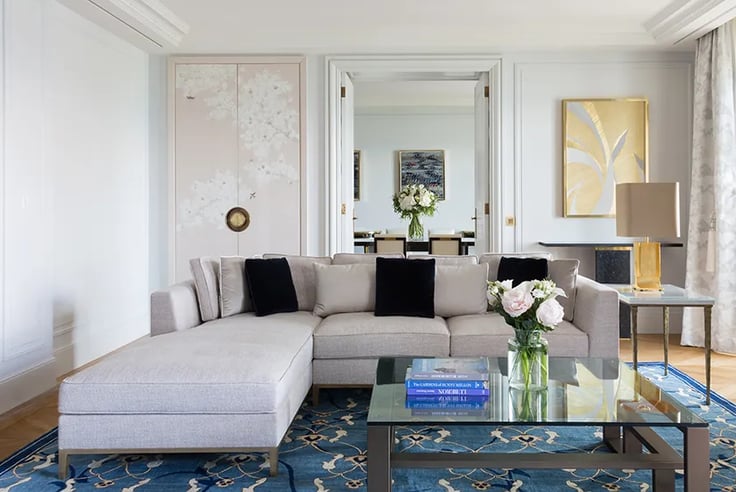 Layered abstract painting bespoke artwork by Lumai Studio for The Woodward Geneva suite interior