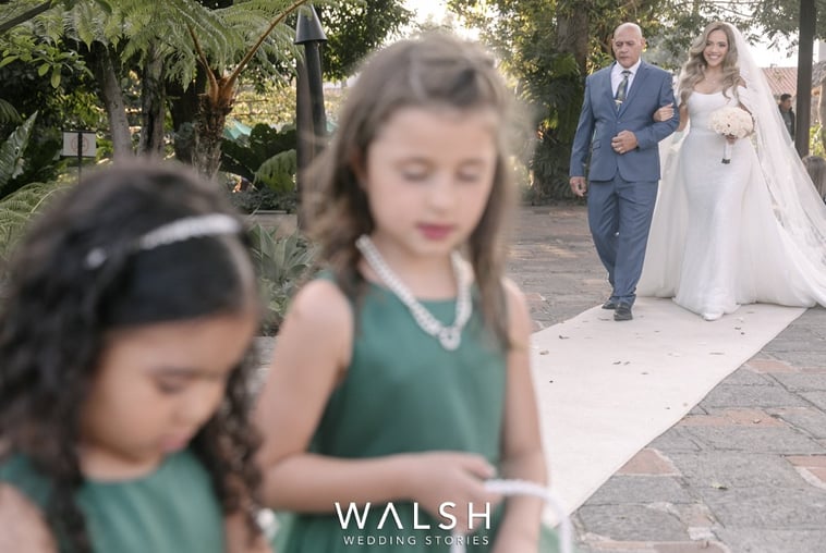 Antigua Guatemala wedding photographer- bride with dad