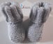 chaussons gris layette bb tricotée main