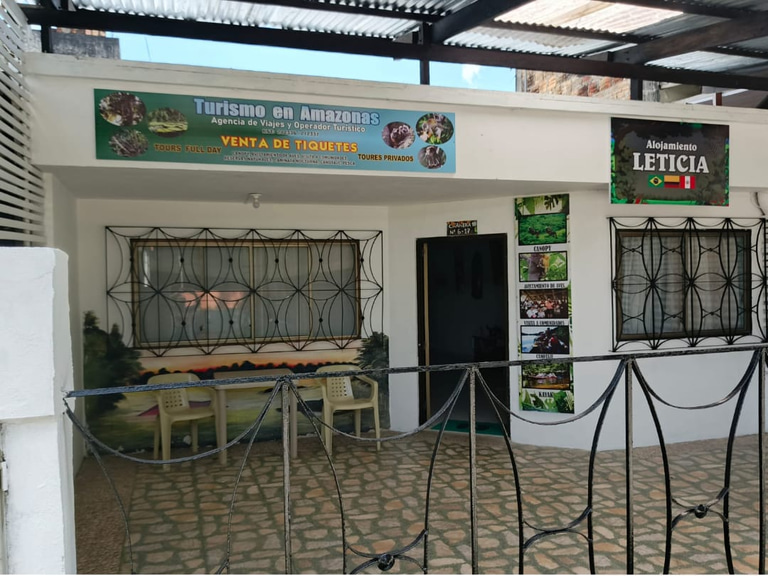 Alojamiento Leticia logo