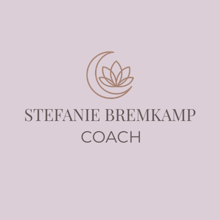 Stefanie Bremkamp logo