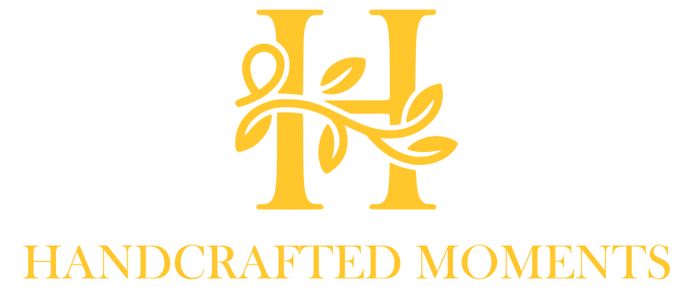 Handcrafted Moments logo