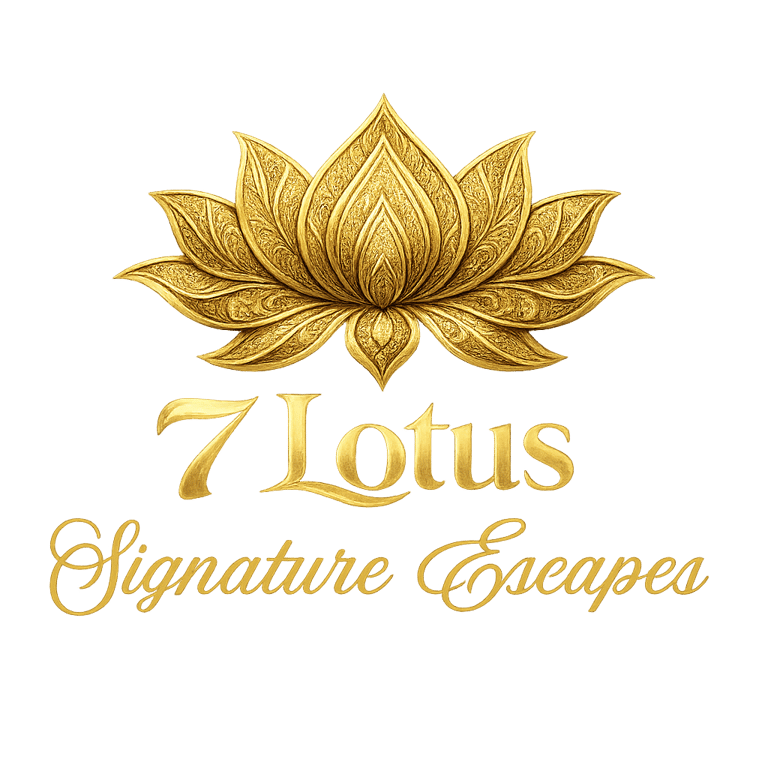 7 Lotus Signature Escapes logo