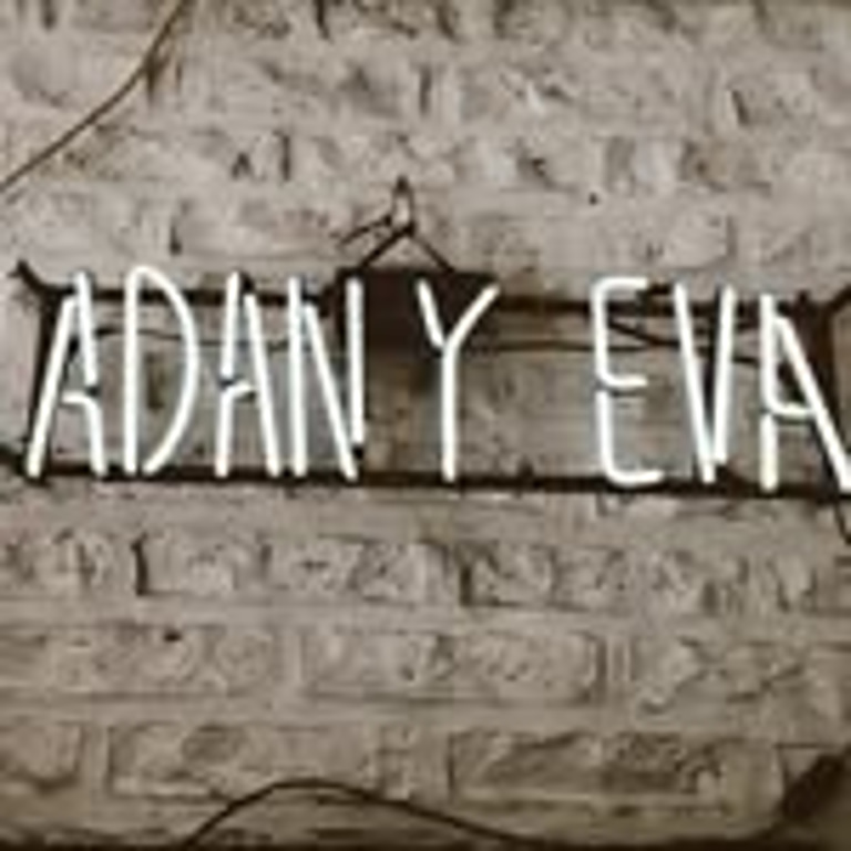 Monochrome Threads logo