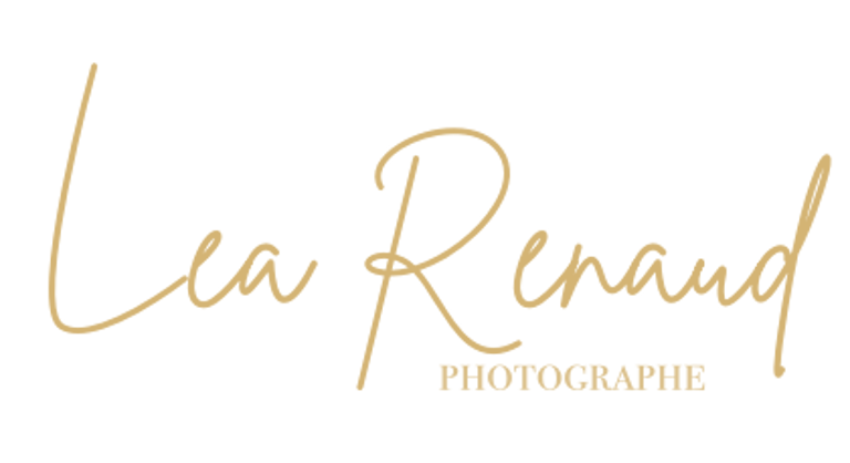 Léa Renaud - Photographe Équestre, Portraits & Mariage | La Charité-sur-Loire, Nièvre logo