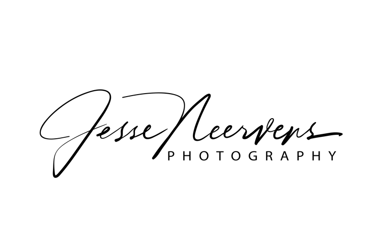 Jesse Neervens photography logo