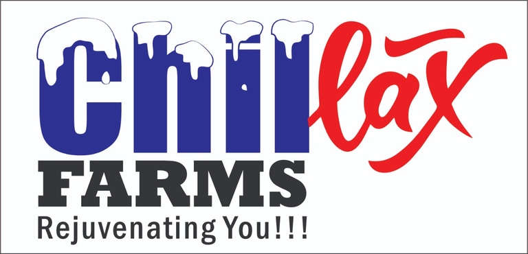 CHILLAX FARMHOUSE logo