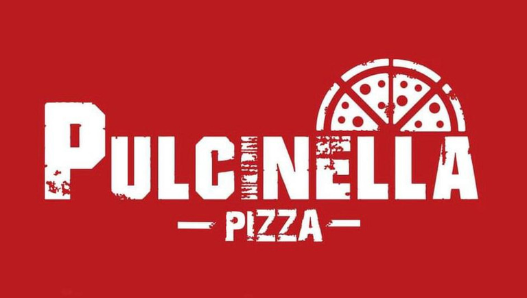 Pizzeria Pulcinella logo