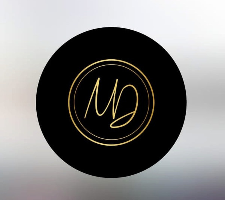 A S Macedo & Macedo ltda logo