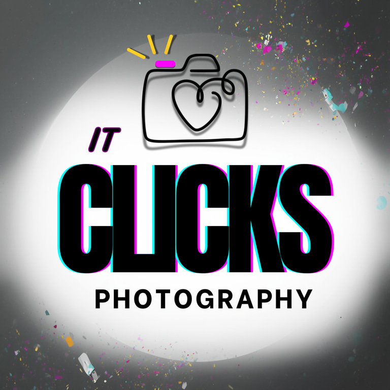 It Clicks Photography logo