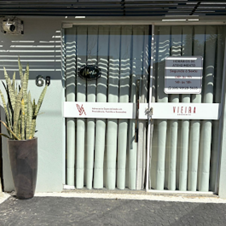 Vieira Advocacia logo