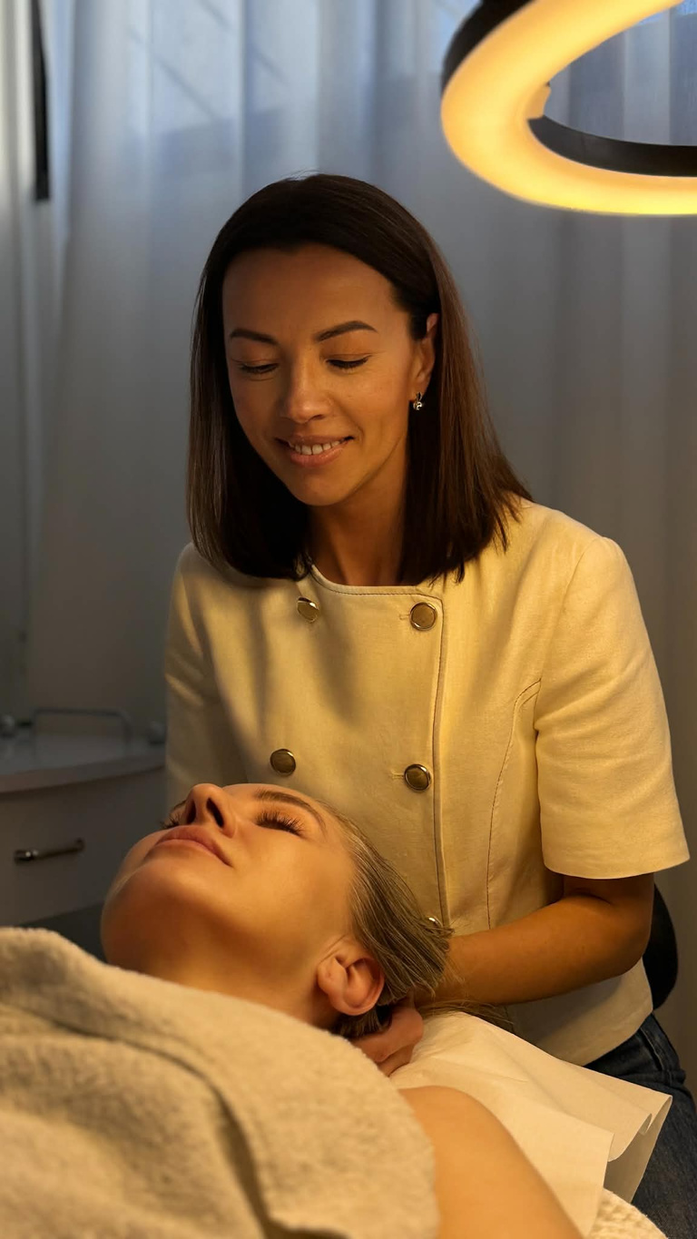 DeepEase Massage logo