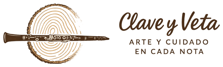 Clave y Veta logo