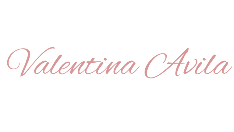 Portfolio de Creadora de contenido logo
