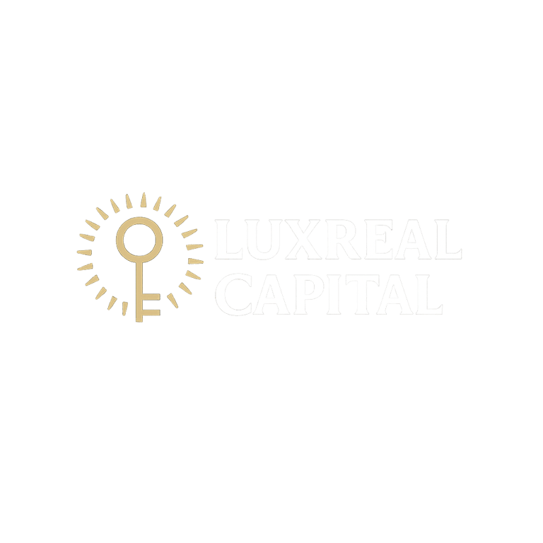 Luxcapital Soluciones que iluminan tu futuro" logo