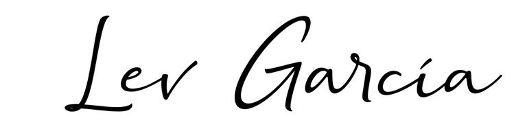 Photographer Playa del Carmen and Rviera Maya by Lev García  logo