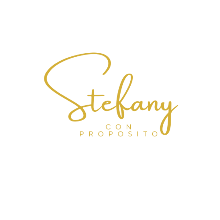 Stefany con proposito logo