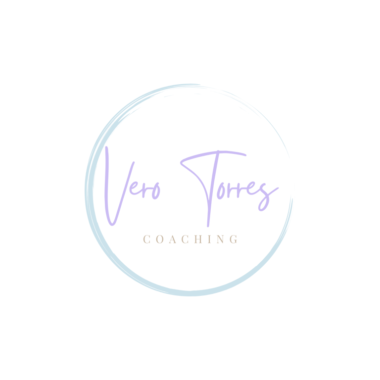 VERO TORRES COACHING logo