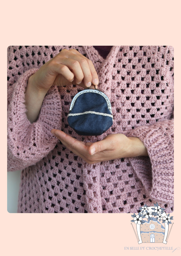 EN SELLE ET CROCHETELLE logo