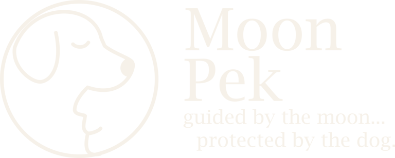 Moon Pek logo