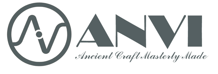 LeatherProducts logo