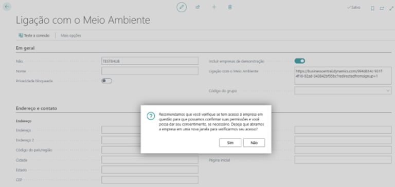 Microsoft Dynamics 365 Business Central environment connection setup screen with a Portuguese configuration popup.