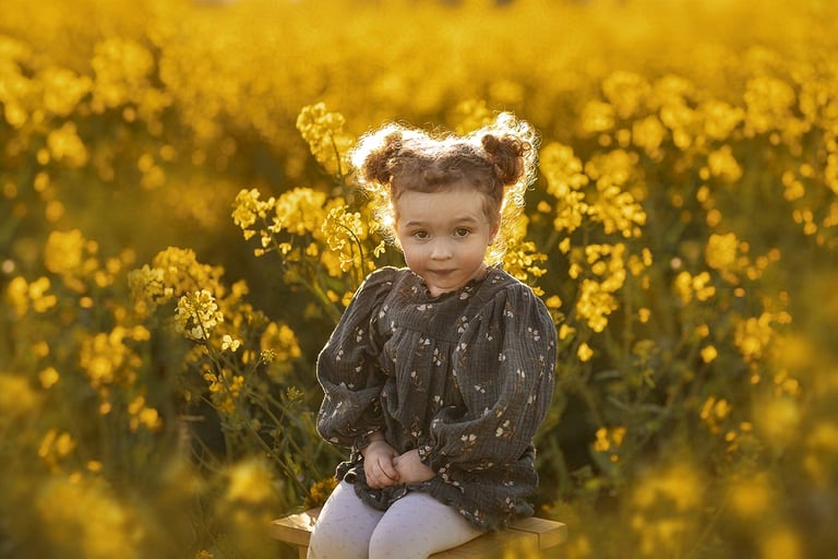 sesja rodzinna w rzepaku - fotografie Joanna Sordyl