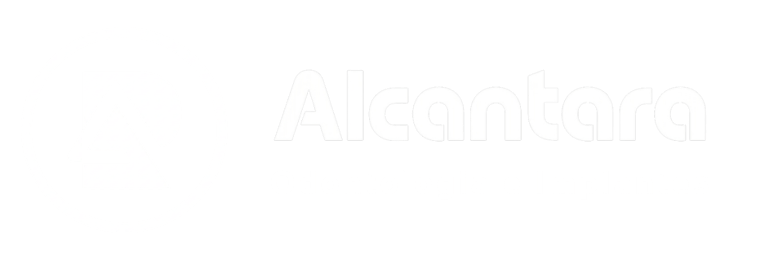 Logo branca da Alcantara Odontologia e Implantes em Maringá