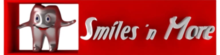Smiles n More logo