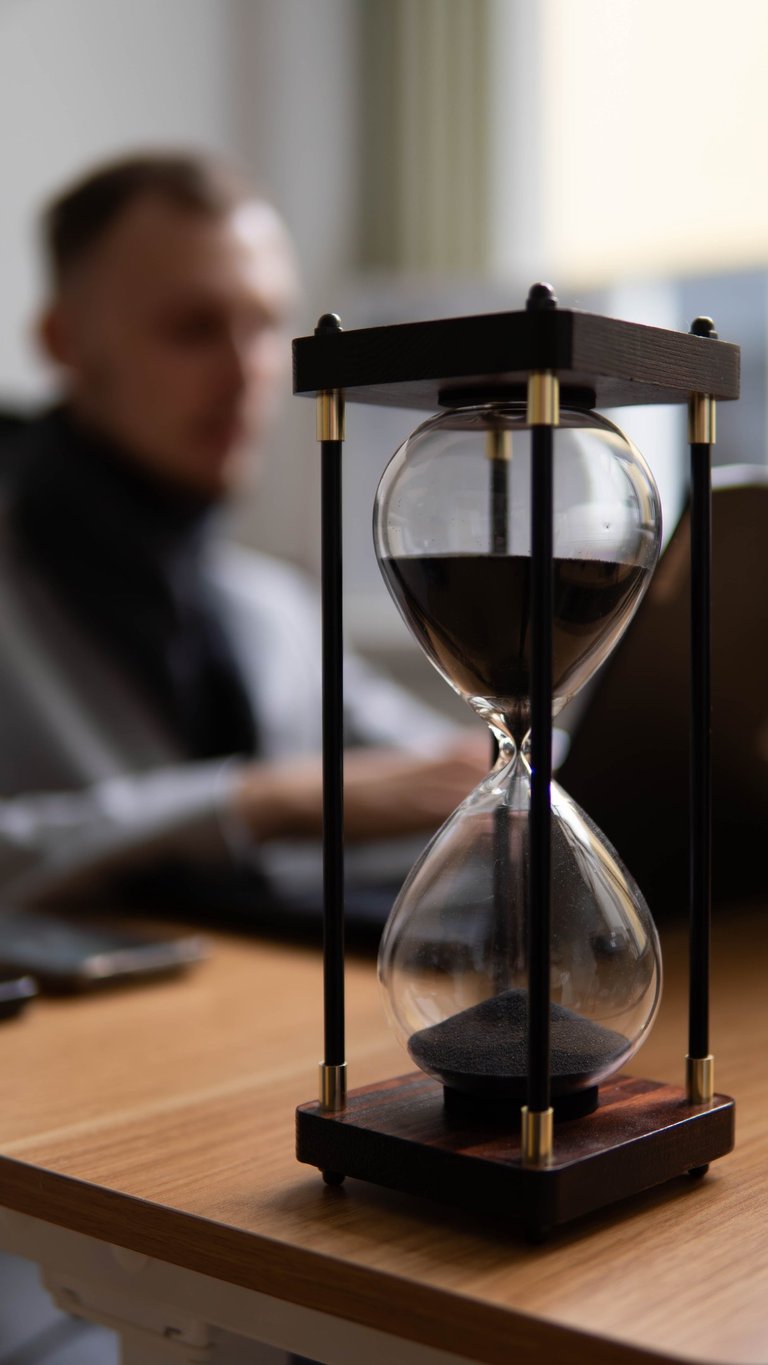 Sanduhr in Murtal bei Spark Digitals - Visualforge