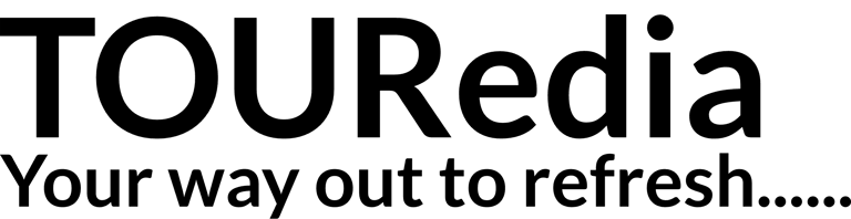 Touredian Travels logo