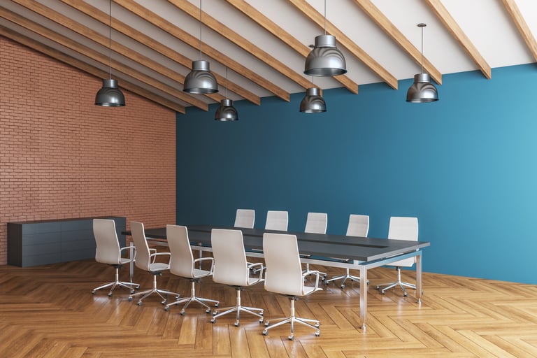Vitrification du parquet et travaux de peinture d'une salle de réunion à Chessy