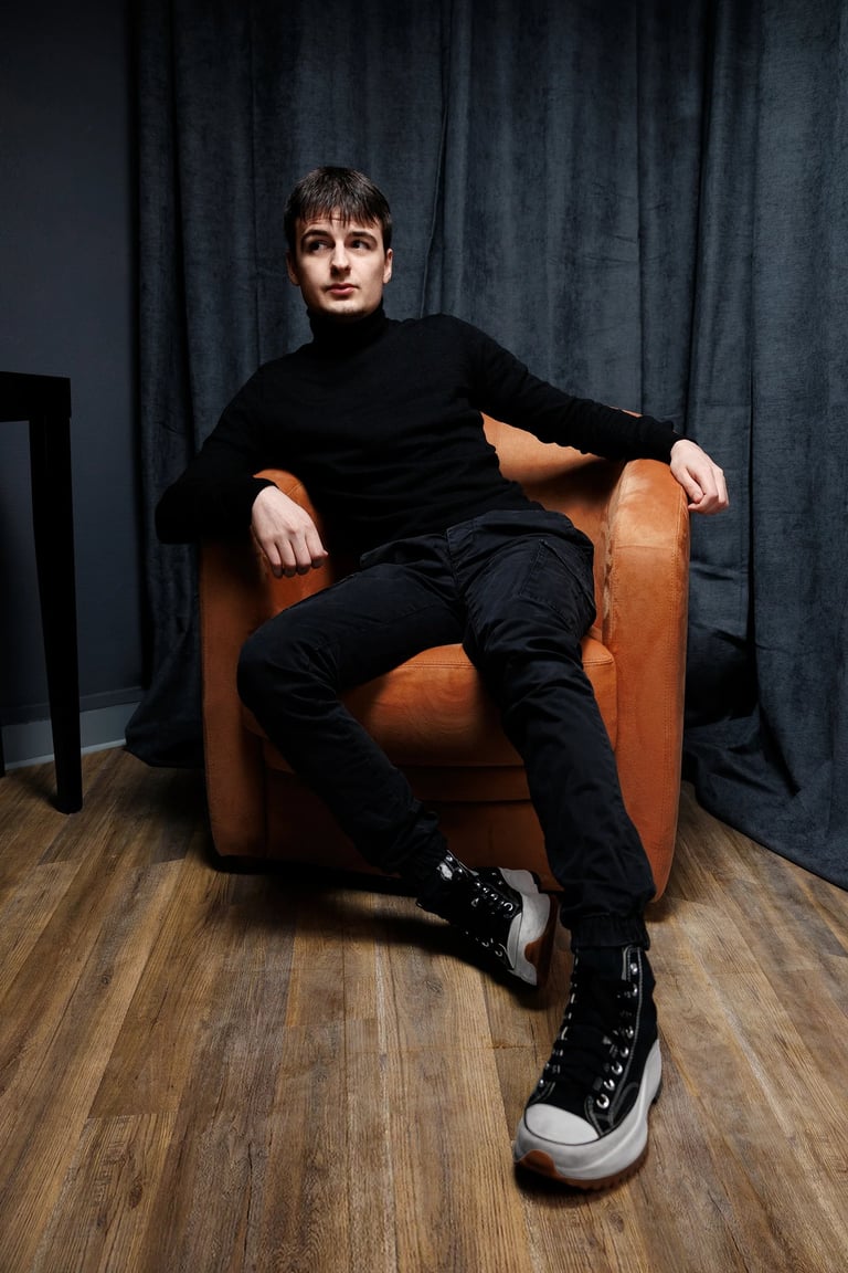 Portrait en studio pour book acteur, Romain Daniel, Inframe Photographie, Nantes, La Roche-sur-Yon, Vendée