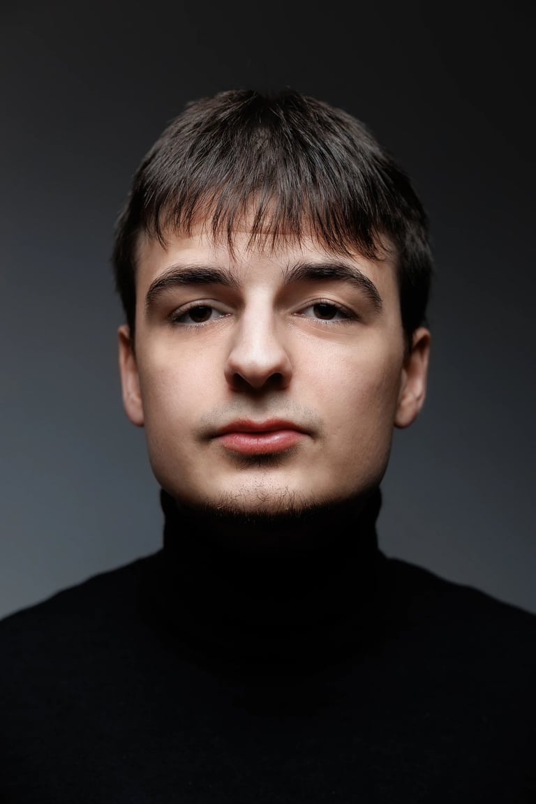 Portrait en studio pour book photo, Romain Daniel, Inframe Photographie, Nantes, La Roche-sur-Yon, Vendée