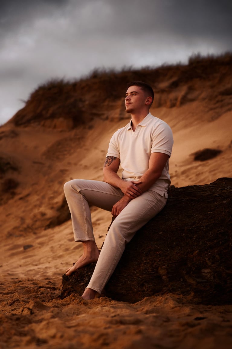 Romain DANIEL inframe photographie, Vendée, séance portrait sur la plage homme