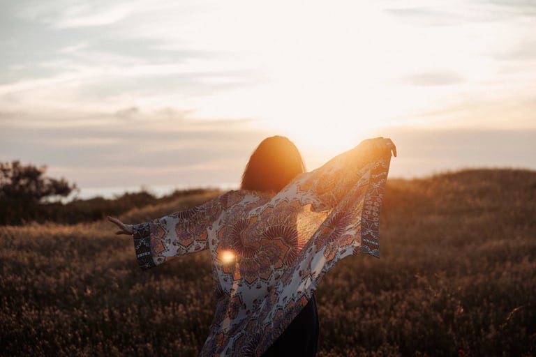Séance photo au coucher du soleil à la golden hour par Romain DANIEL InFrame Photographie, Vendée, Les Sables-d’Olonne