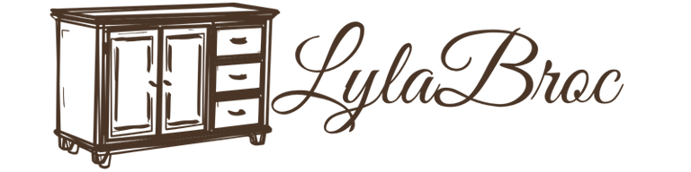 LylaBroc logo