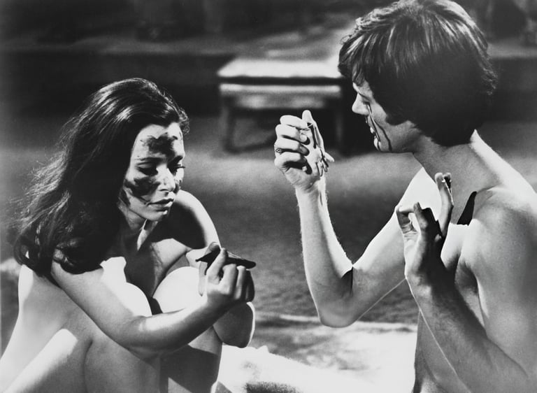 Peter Fonda y Sali Sachse, película "The Trip", 1967. (American International Pictures/Getty Images)