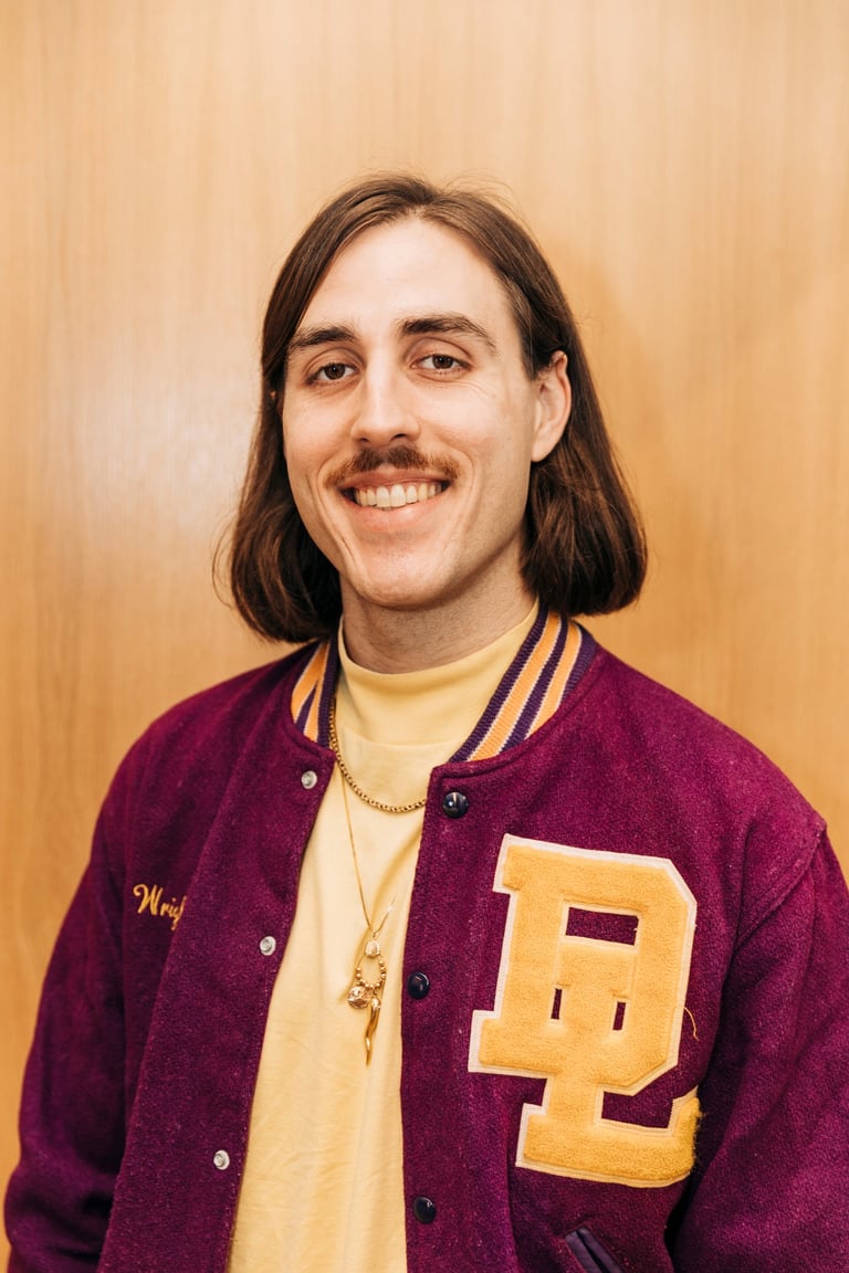 Jesse Montagna Headshot Casual