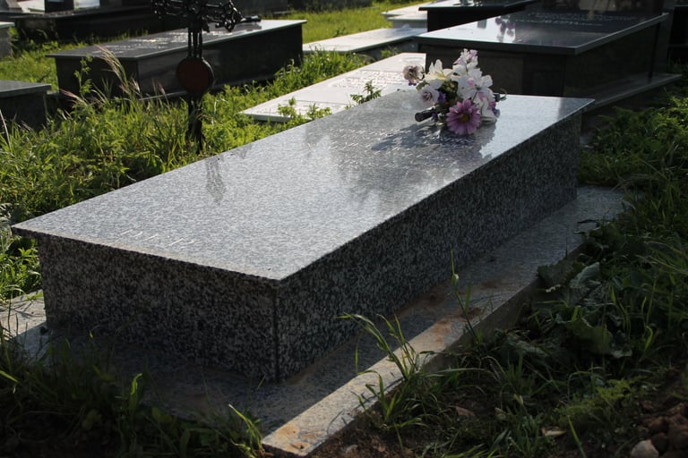 lapida marmoles salces