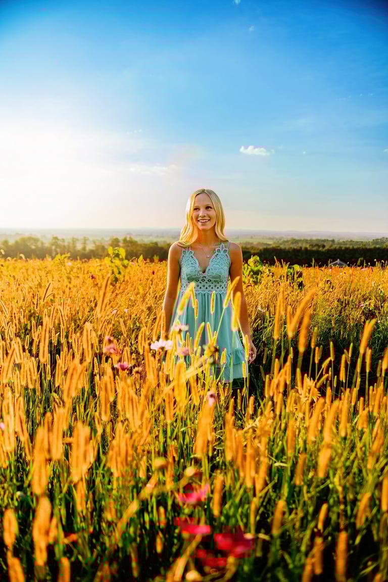 Lancaster PA senior picture photographer. Palmyra PA Senior Picture Photographer. Hershey Senior Pictures