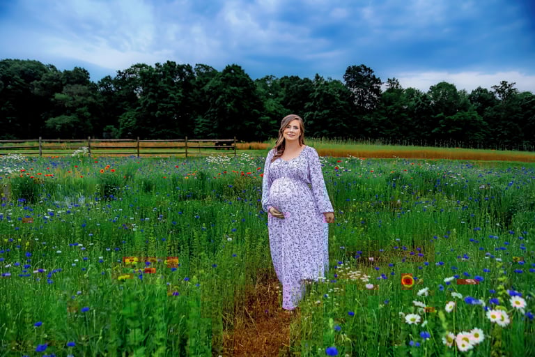 Lancaster PA Maternity Photographer. Lancaster PA Maternity pictures. Hershey PA Maternity Photographer
