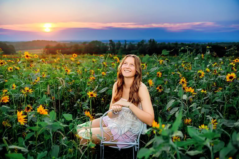 Lancaster PA Senior Pictures. York PA senior pictures. Elizabethtown PA senior pictures. Lititz PA senior pictures.