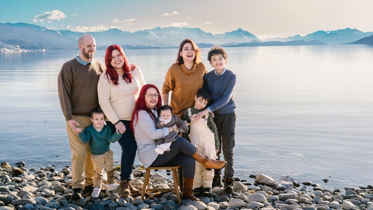 Sesión de fotos para familias en Bariloche. Fotografía familiar