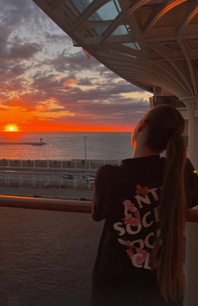 Atardecer en crucero