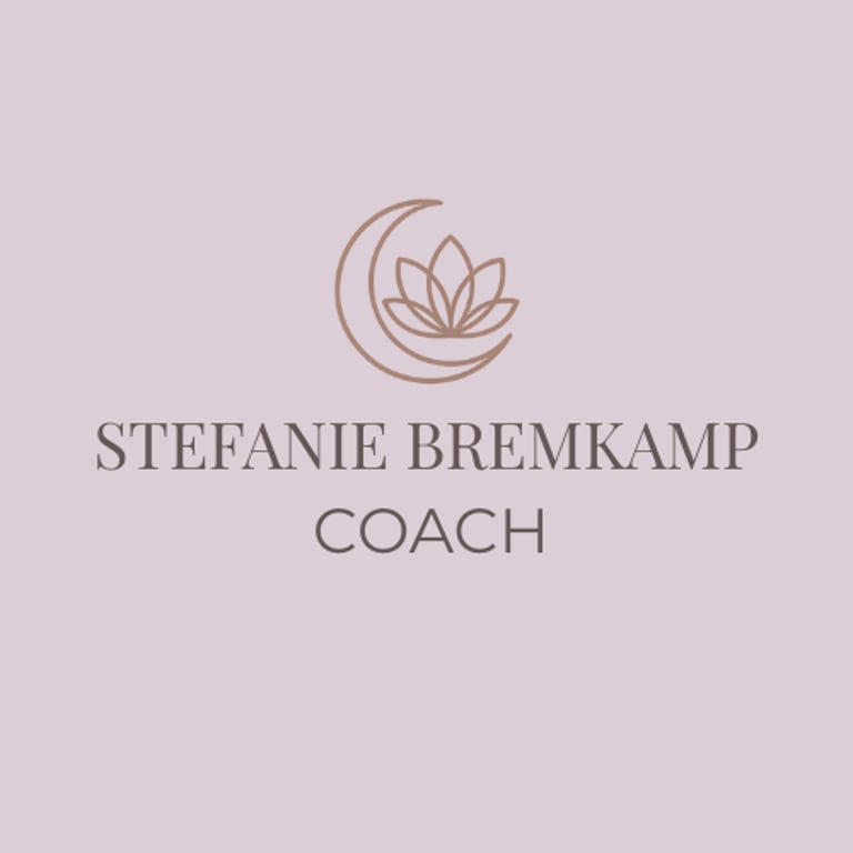Stefanie Bremkamp logo